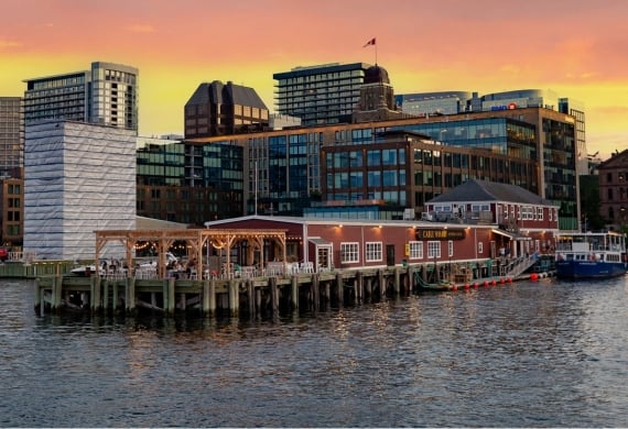 Cable Wharf Kitchen & Patio 2