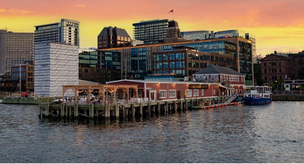 Cable Wharf Kitchen & Patio 2
